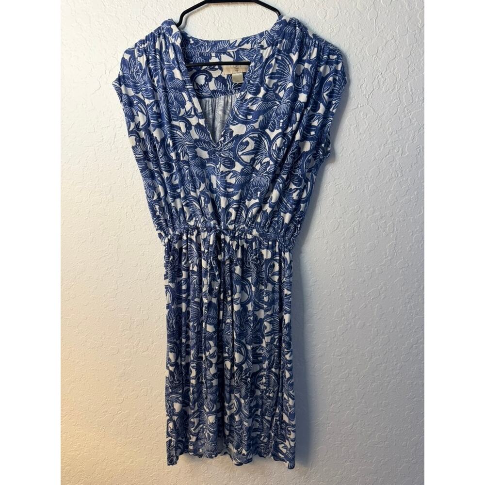 LOFT Outlet Petite Blue White Floral Print Elastic Waist Dress V-Neck Size SP
